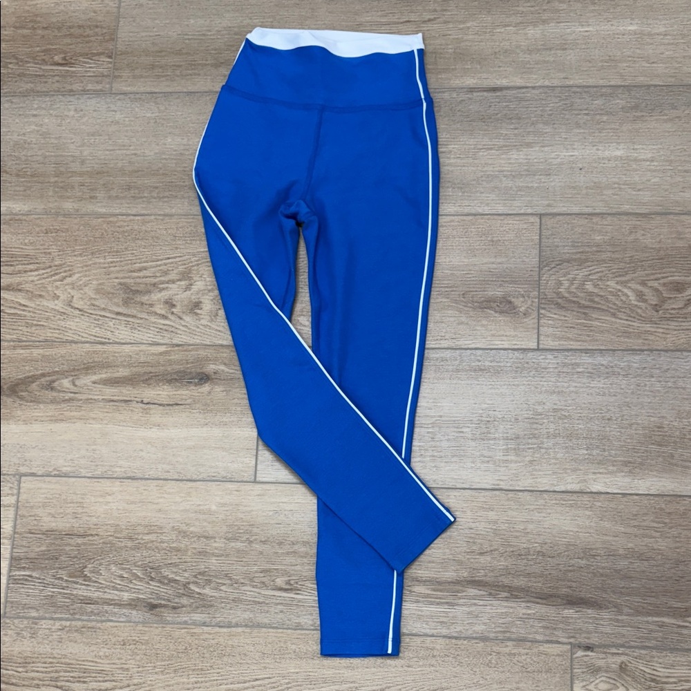 Beyond Yoga Blue and White Leggings